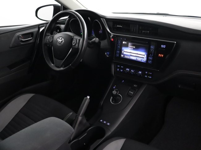 Toyota Auris - 1.8 Hybrid Lease Pro
