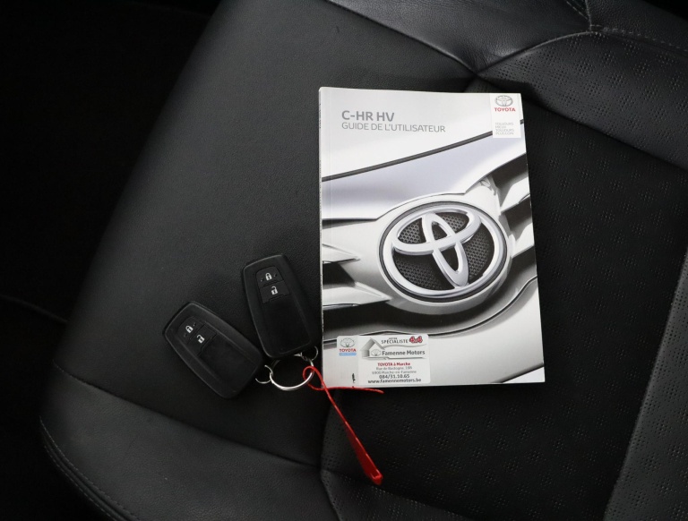 Toyota C-HR - 1.8 Hybrid Bi-Tone 11