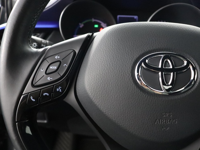 Toyota C-HR - 1.8 Hybrid Bi-Tone