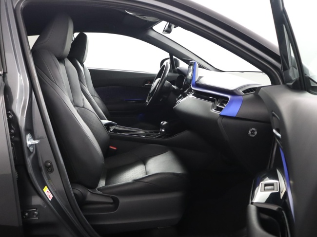 Toyota C-HR - 1.8 Hybrid Bi-Tone