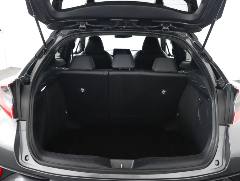 Toyota C-HR - 1.8 Hybrid Bi-Tone 24