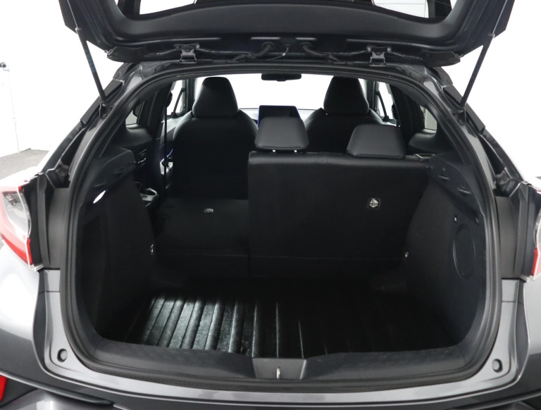 Toyota C-HR - 1.8 Hybrid Bi-Tone 25
