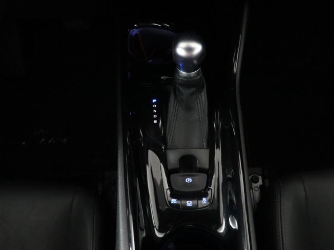 Toyota C-HR - 1.8 Hybrid Bi-Tone