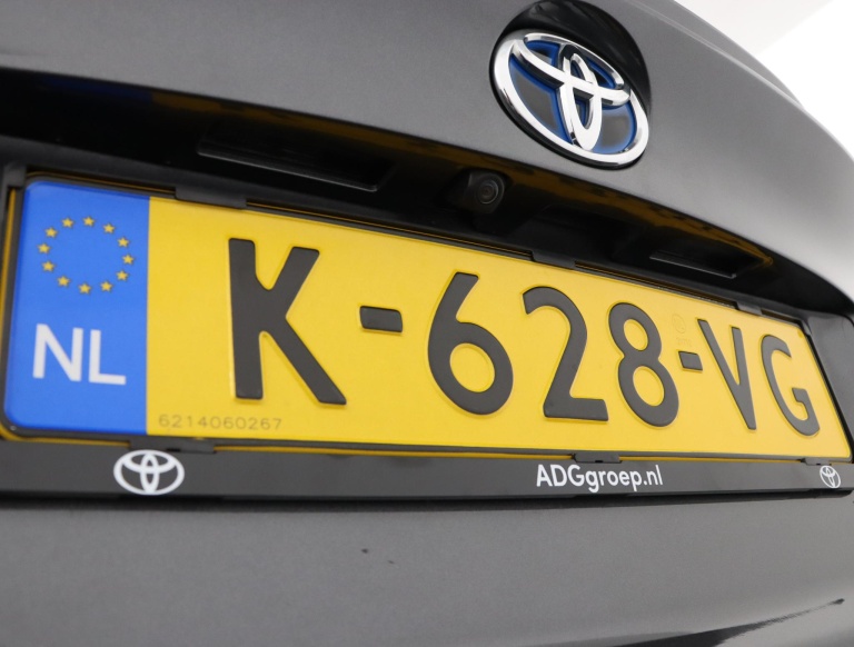 Toyota C-HR - 1.8 Hybrid Bi-Tone 38