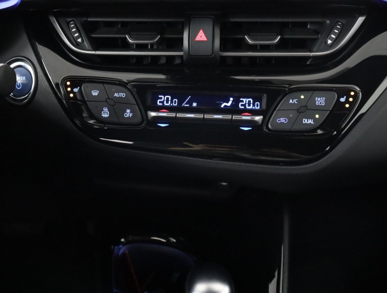 Toyota C-HR - 1.8 Hybrid Bi-Tone 43