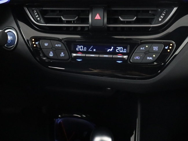 Toyota C-HR - 1.8 Hybrid Bi-Tone