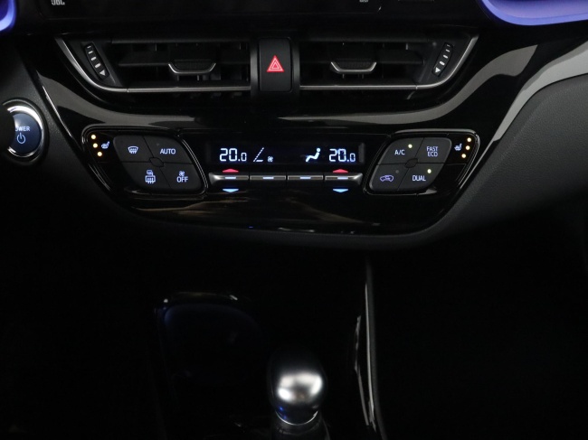 Toyota C-HR - 1.8 Hybrid Bi-Tone