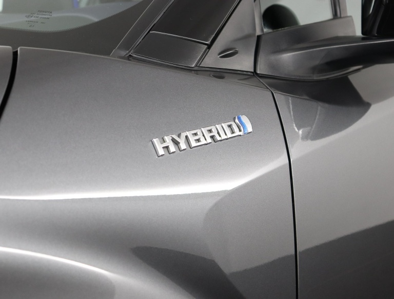 Toyota C-HR - 1.8 Hybrid Bi-Tone 48