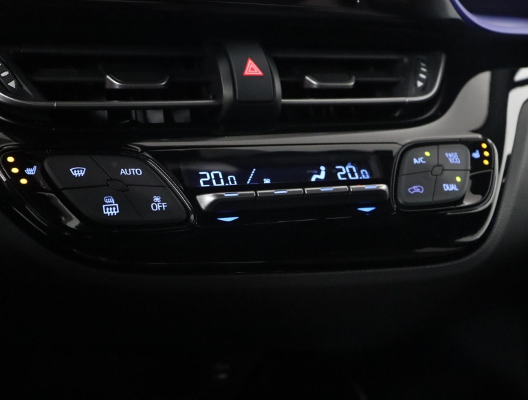Toyota C-HR - 1.8 Hybrid Bi-Tone 7