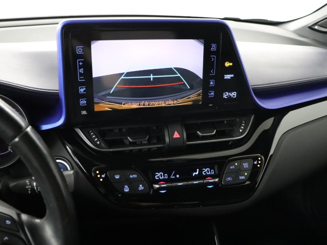 Toyota C-HR - 1.8 Hybrid Bi-Tone