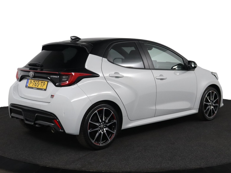 Toyota Yaris - 1.5 Hybrid GR Sport 2