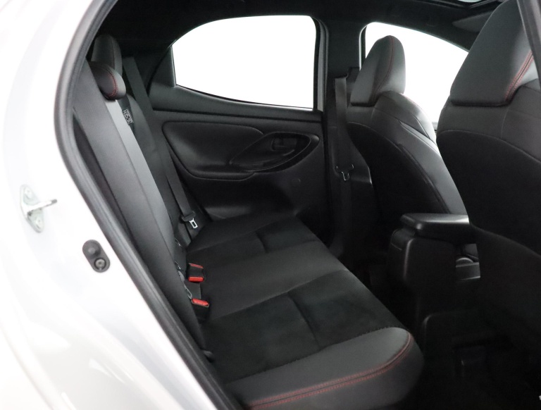 Toyota Yaris - 1.5 Hybrid GR Sport 22