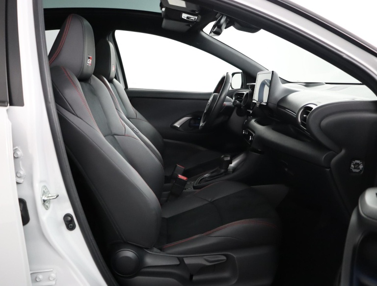 Toyota Yaris - 1.5 Hybrid GR Sport 50