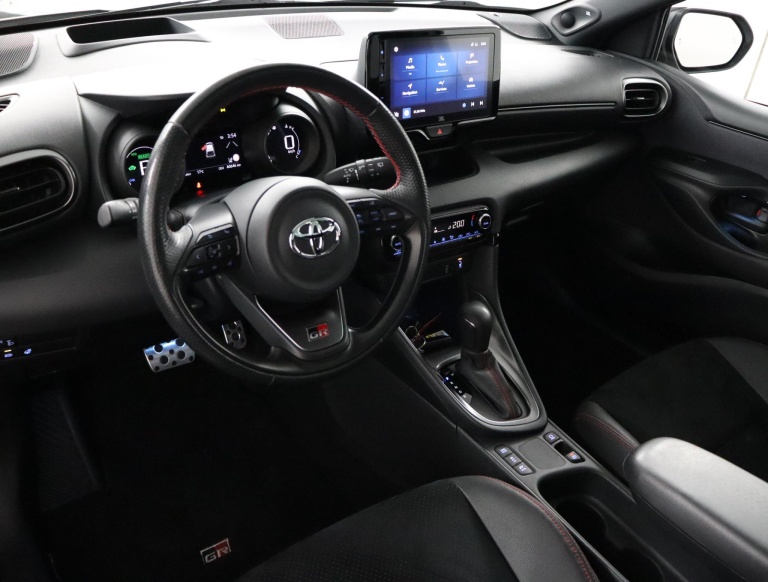 Toyota Yaris - 1.5 Hybrid GR Sport 64