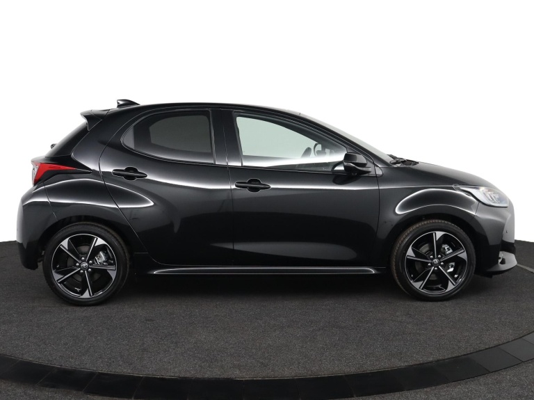 Toyota Yaris - 1.5 Hybrid 130 Executive 13