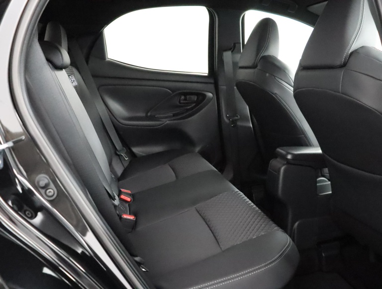 Toyota Yaris - 1.5 Hybrid 130 Executive 44