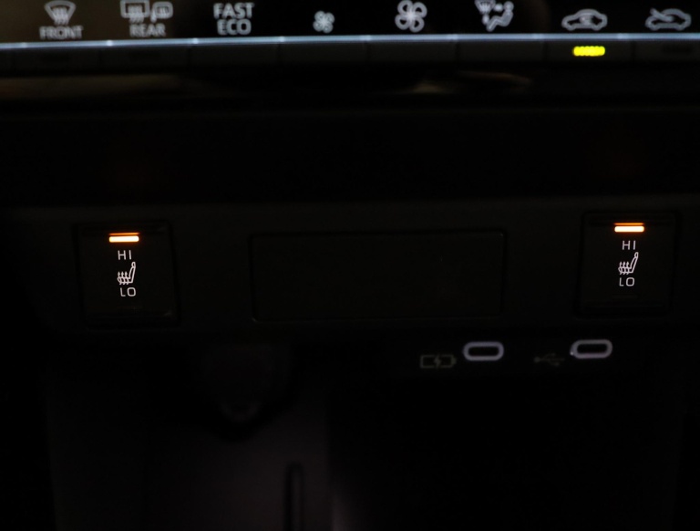 Toyota Yaris - 1.5 Hybrid 130 Executive 51