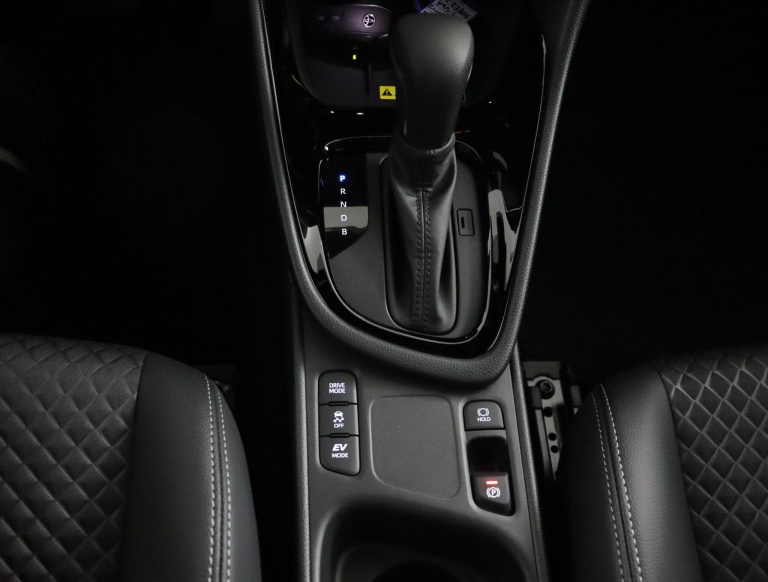 Toyota Yaris - 1.5 Hybrid 130 Executive 56