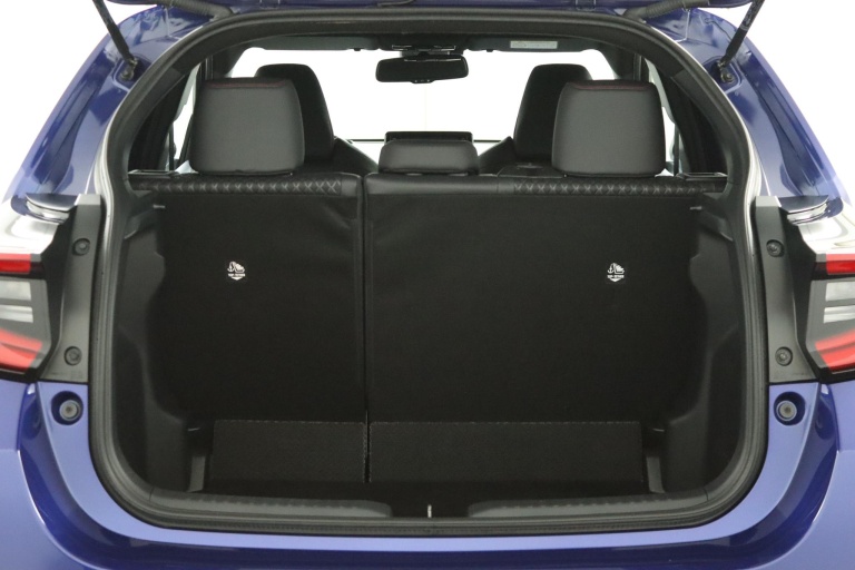Toyota Yaris - 1.5 Hybrid Tokyo Pop Out 23