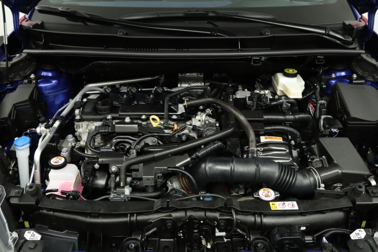 Toyota Yaris - 1.5 Hybrid Tokyo Pop Out 34