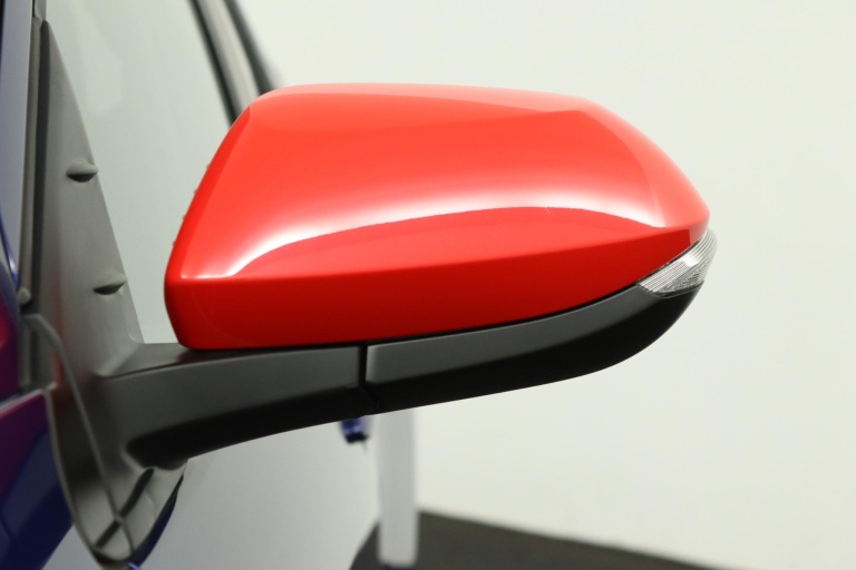 Toyota Yaris - 1.5 Hybrid Tokyo Pop Out 36