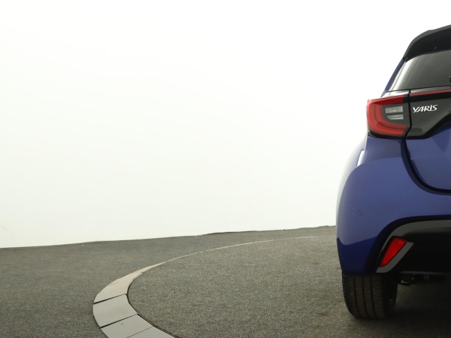 Toyota Yaris - 1.5 Hybrid Tokyo Pop Out