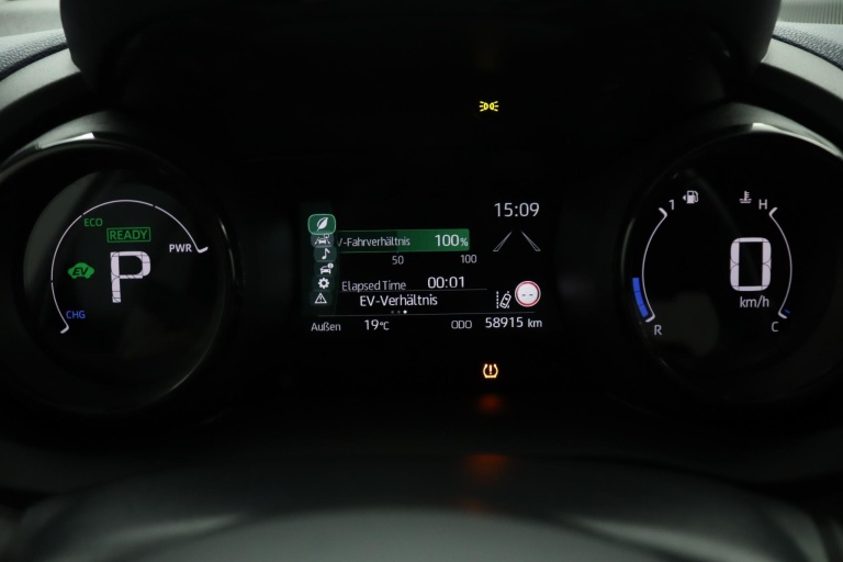 Toyota Yaris - 1.5 Hybrid Tokyo Pop Out 45