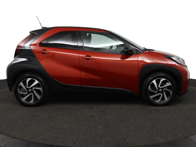 Toyota Aygo X - 1.0 VVT-i S-CVT Pulse