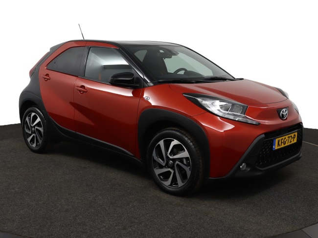 Toyota Aygo X - 1.0 VVT-i S-CVT Pulse