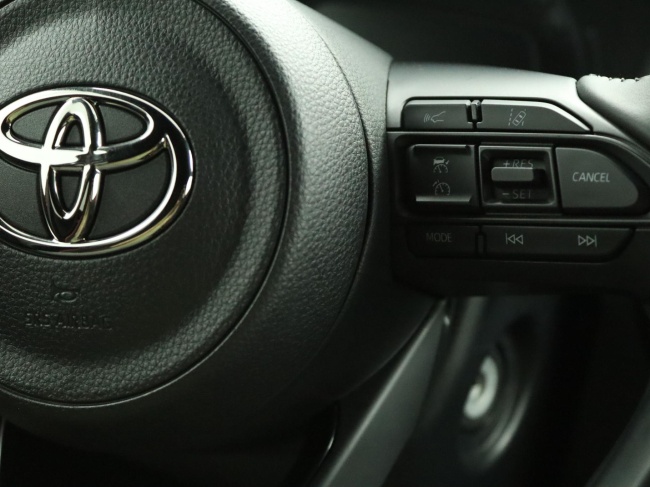Toyota Aygo X - 1.0 VVT-i S-CVT Pulse