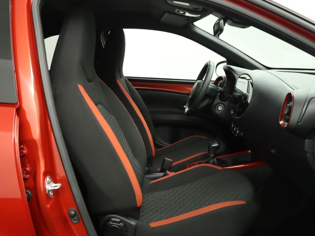 Toyota Aygo X - 1.0 VVT-i S-CVT Pulse