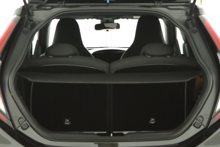 Toyota Aygo X - 1.0 VVT-i S-CVT Pulse 23