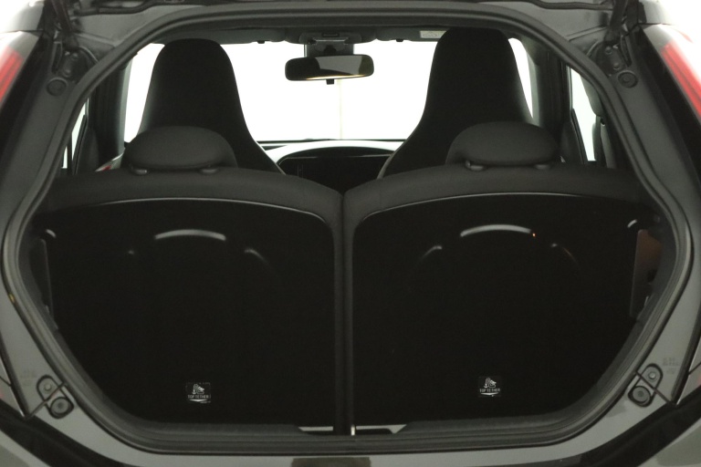Toyota Aygo X - 1.0 VVT-i S-CVT Pulse 24