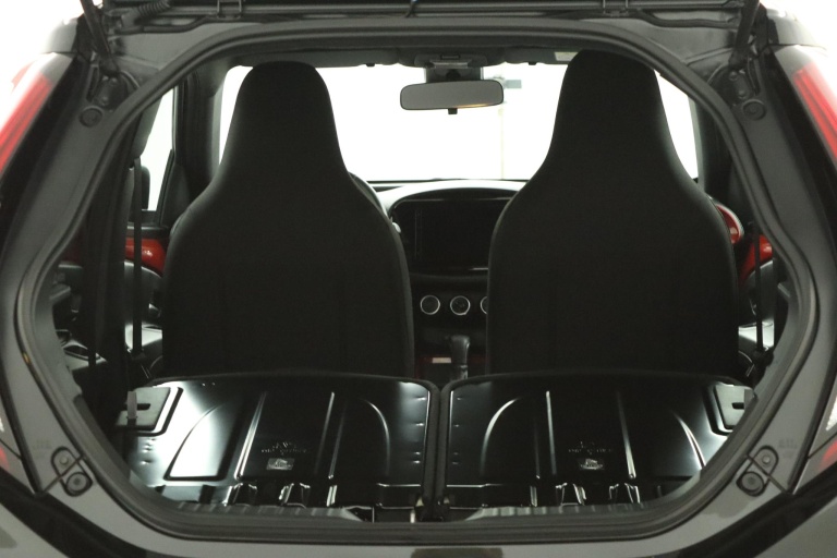 Toyota Aygo X - 1.0 VVT-i S-CVT Pulse 26