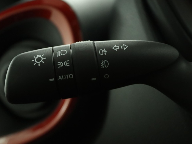 Toyota Aygo X - 1.0 VVT-i S-CVT Pulse