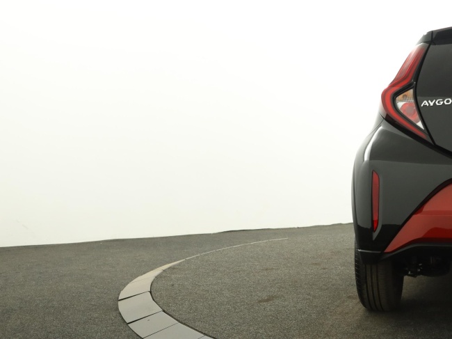 Toyota Aygo X - 1.0 VVT-i S-CVT Pulse