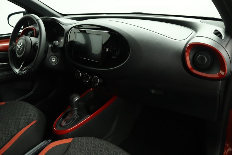 Toyota Aygo X - 1.0 VVT-i S-CVT Pulse 42