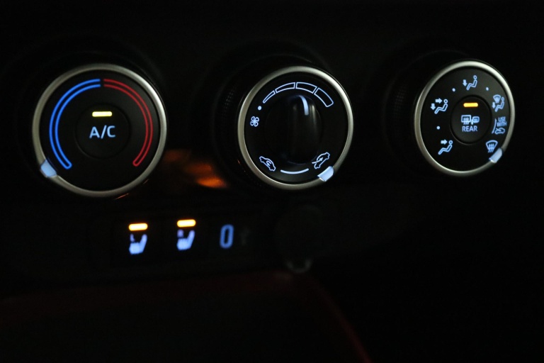 Toyota Aygo X - 1.0 VVT-i S-CVT Pulse 7
