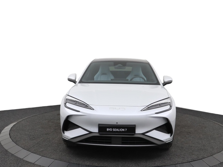 BYD SEALION 7 - Comfort 82.5 kWh 13
