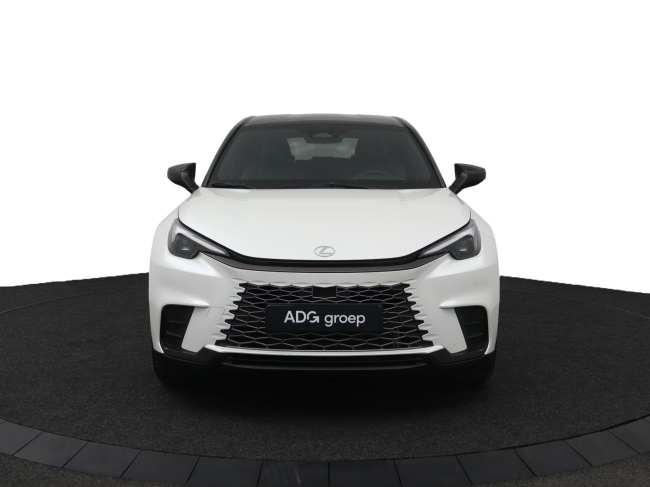Lexus LBX - 35th Edition