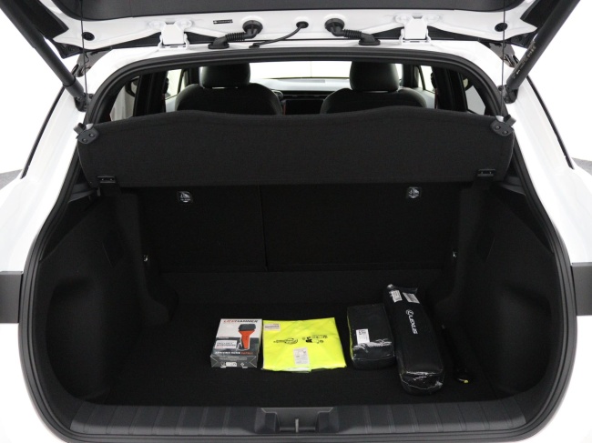Lexus LBX - 35th Edition