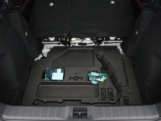 Lexus LBX - 35th Edition