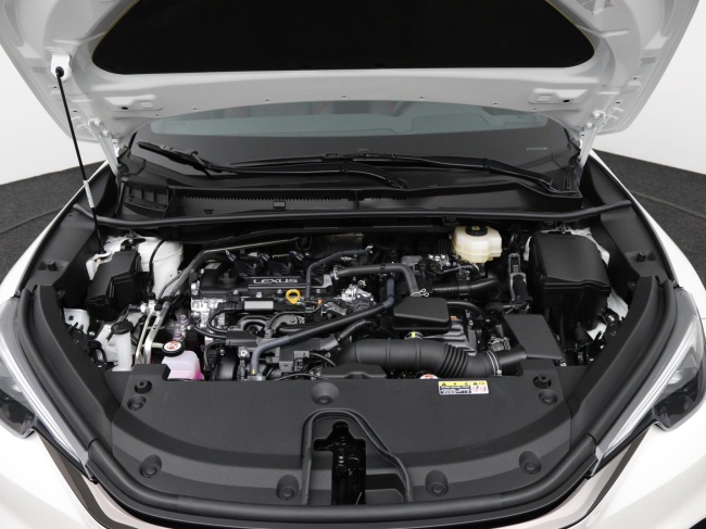 Lexus LBX - 35th Edition