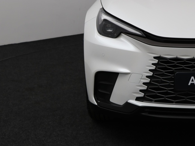 Lexus LBX - 35th Edition