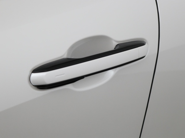 Lexus LBX - 35th Edition