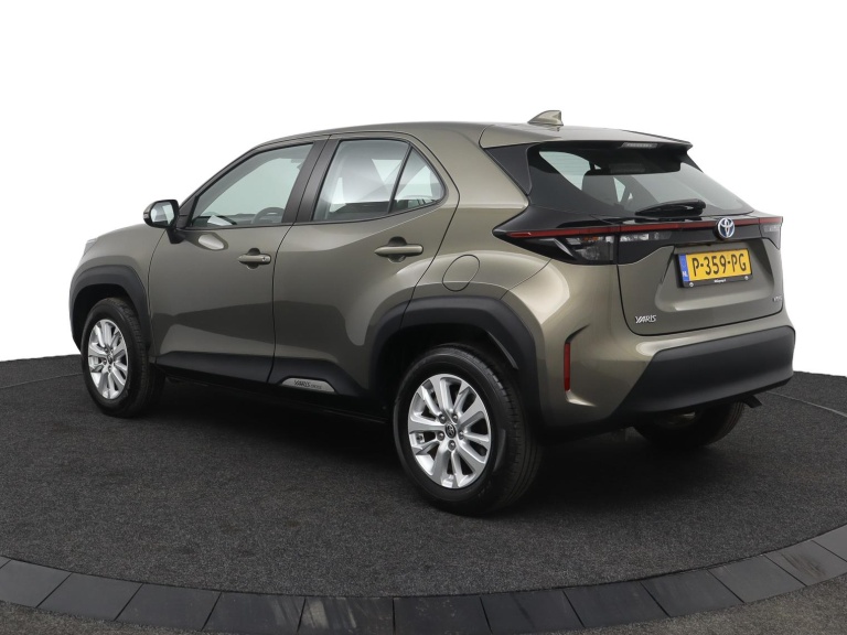 Toyota Yaris Cross - 1.5 Hybrid 12