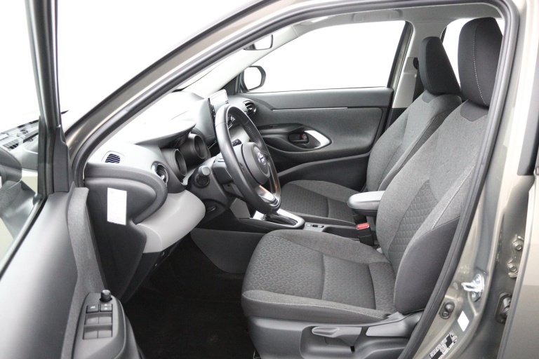 Toyota Yaris Cross - 1.5 Hybrid 17