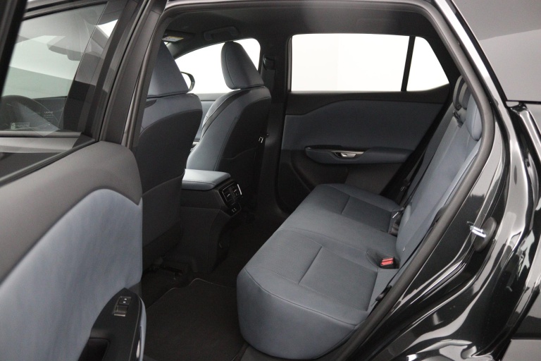 Lexus RZ - 350e 35th Edition 77 kWh 17