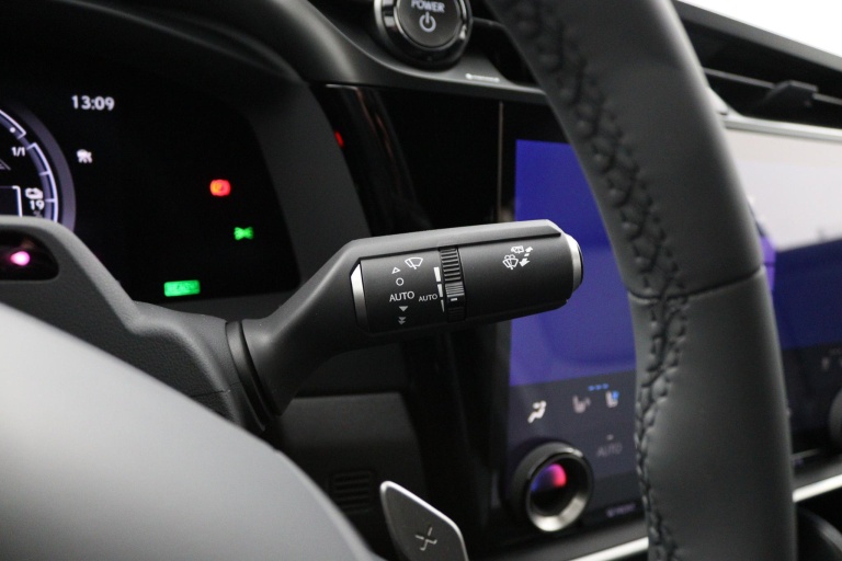 Lexus RZ - 350e 35th Edition 77 kWh 30
