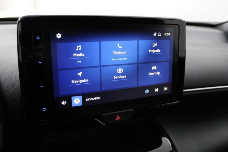 Toyota Yaris Cross - 1.5 Hybrid Dynamic 15